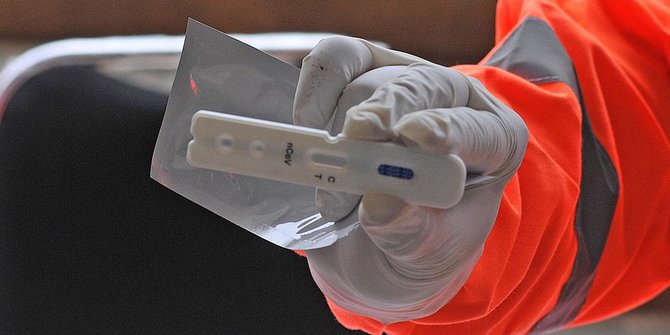 Enam Orang Keluarga Pasien Corona Asal Natuna di Pekanbaru Jalani Tes Swab